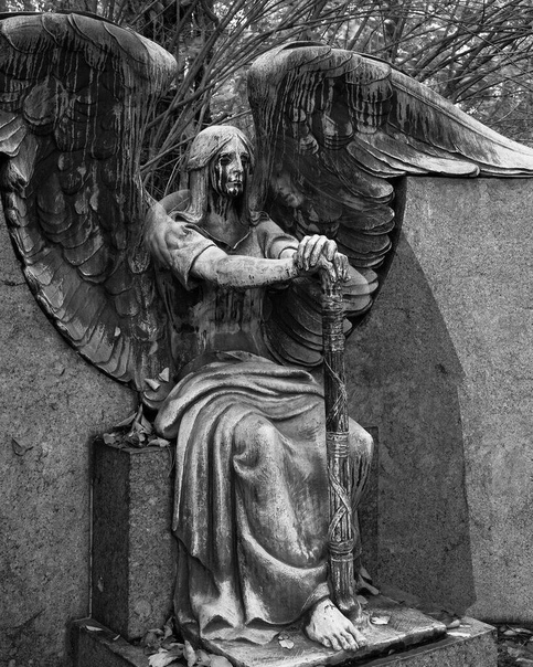 Ангел Хасерота Это бронзовая скульптура ангела, сторожащего могилу Фрэнсиса Хэсерота