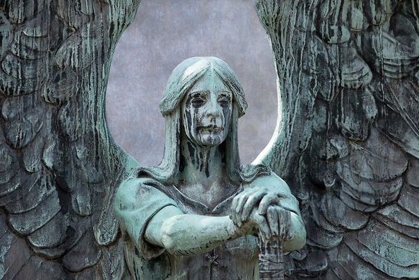 Ангел Хасерота Это бронзовая скульптура ангела, сторожащего могилу Фрэнсиса Хэсерота
