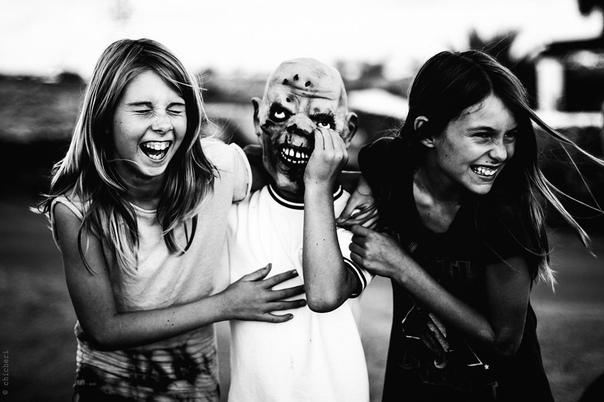 Ракель Чичери— испанский фотограф и фотожурналист Эмоциональные черно-белые снимки, главными героями которых являются