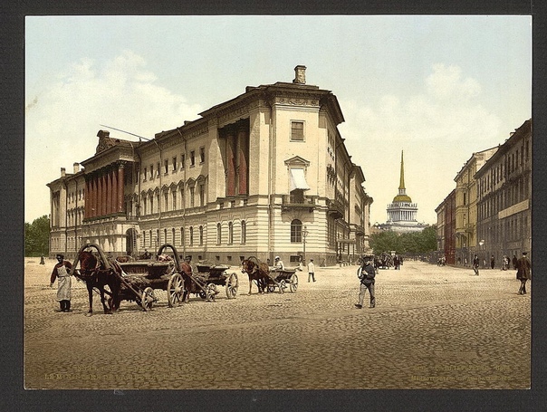 Фотохромные открытки Российской империи конца 19-го века Санкт-ПетербургВ 1880-е годы Ханс Якоб Шмидт изобрёл процесс фотохром, благодаря которому появилась возможность запускать серийное