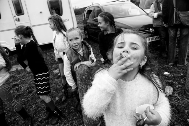 Жизнь ирландских кочевников на снимках Джейми Джонсон Фотограф из Лос-Анджелеса Jamie Johnson сделала серию снимков о жизни ирландских кочевников. Всего по Британии, США и Ирландии гуляет где-то