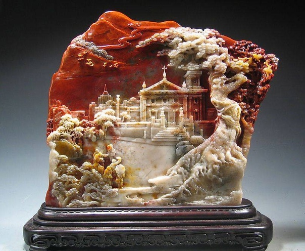 Китайская резьба по камню Одним из древнейших искусств Китая является резьба по камню, возраст которого насчитывает более четырех тысячелетий. Секреты этого искусства бережно хранятся китайскими