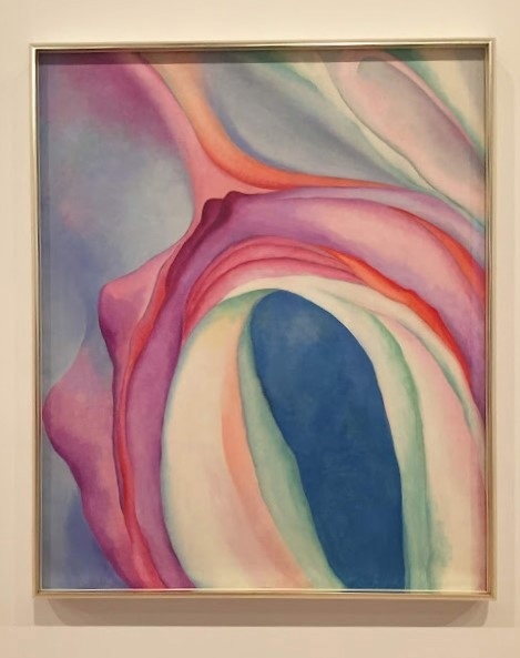 Джорджия ОКифф Georgia Totto OKeeffe; 15 ноября 1887 - 1986)— американская художница. Родители работали на молочной ферме. Дед художницы по материнской линии был эмигрантом из Венгрии. О’Киф